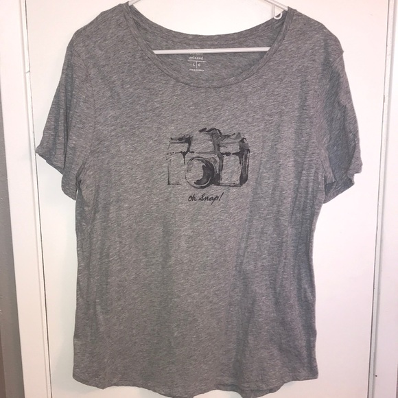 Old Navy Tops - Relaxed Fit Women’s Graphic Short Sleeve Tee